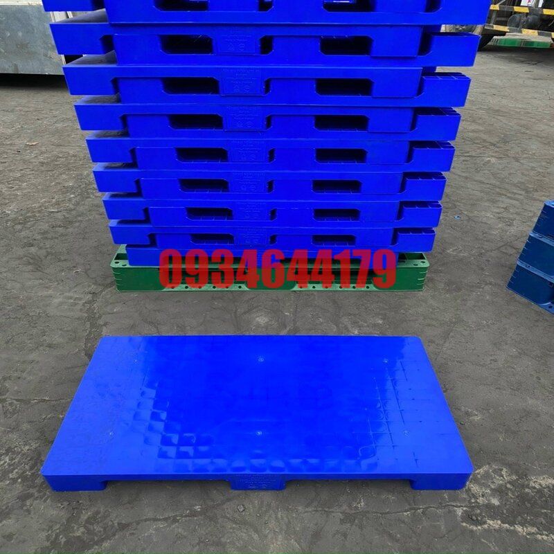 Lý giải vì sao giá pallet nhựa là ưu tiên hàng đầu của các doanh nghiệp