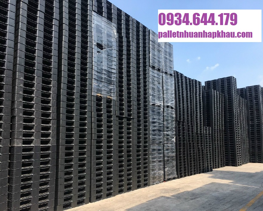 Tại sao hàng ngàn khách hàng tin dùng pallet nhựa cũ Hồ Chí Minh tại Mai Trâm?