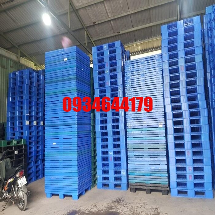 Giới thiệu pallet nhựa cũ Hà Nội