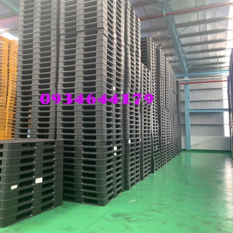 pallet nhựa tại chợ gạo tiền giang