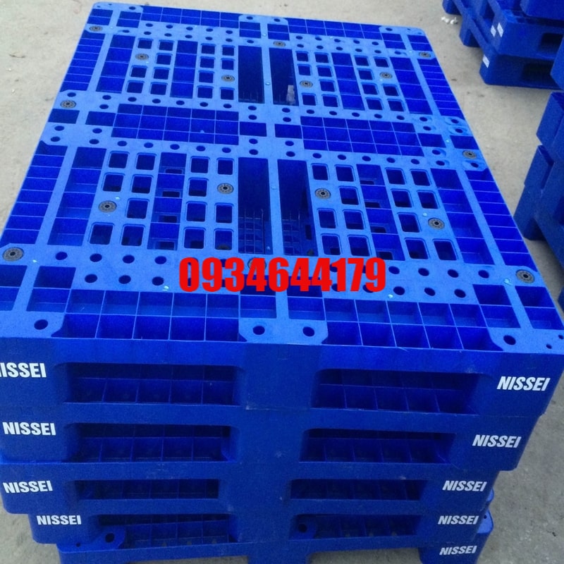 Mai Trâm bán pallet nhựa Tân Phú Đồng Nai giá siêu rẻ