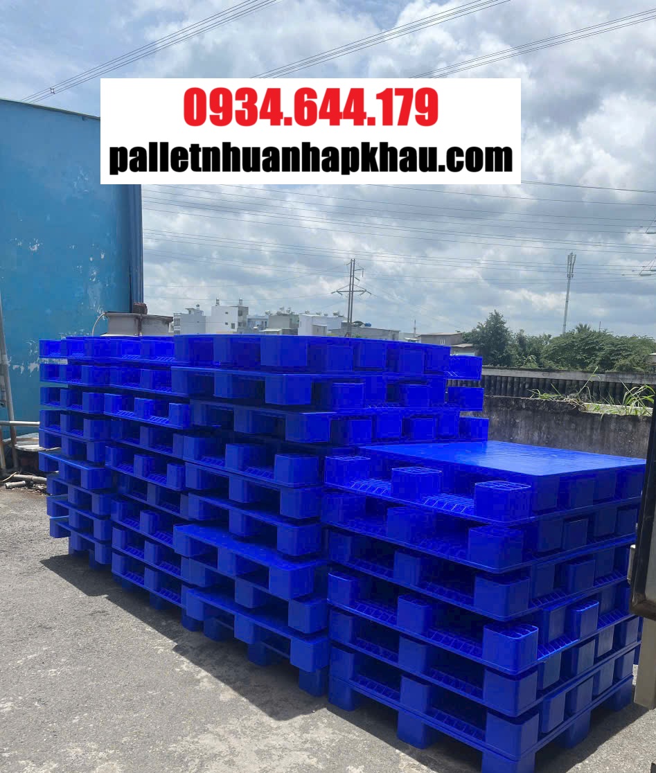 Pallet nhựa KCN Linh Trung