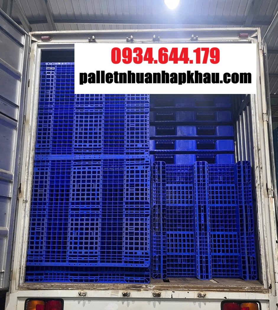 Pallet nhựa KCN An Bình