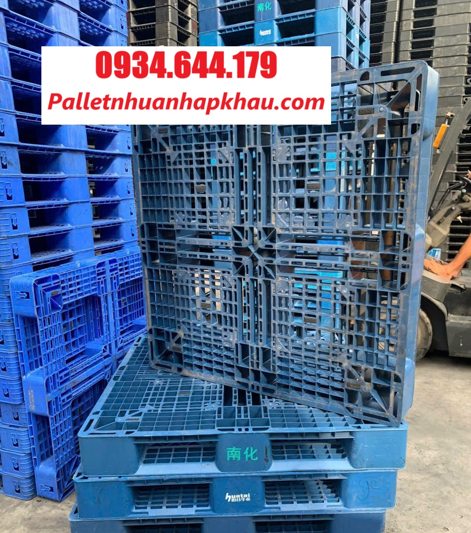 Pallet nhựa KCN Giang Điền