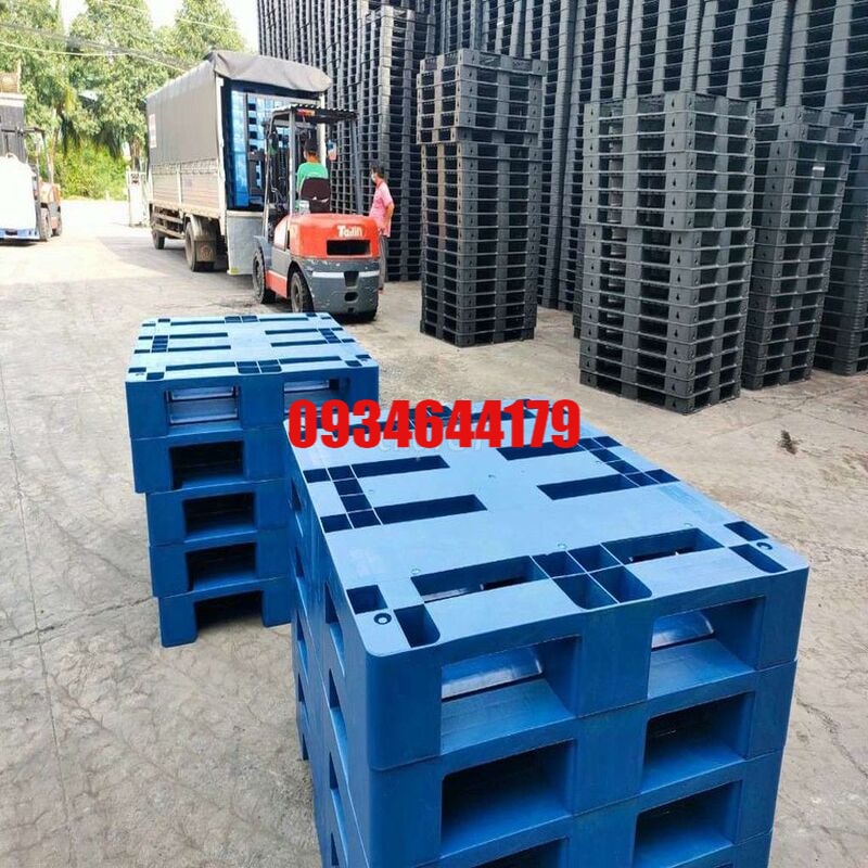 Pallet Nhựa Tiền Giang Đại Hạ Giá 