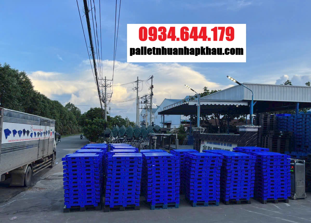 pallet nhựa KCN Amata